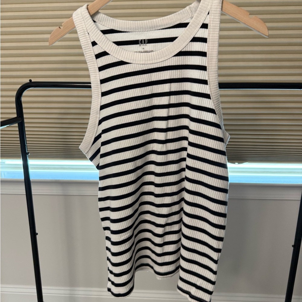 Gap Striped Rib Knit Tank Top - Black & White